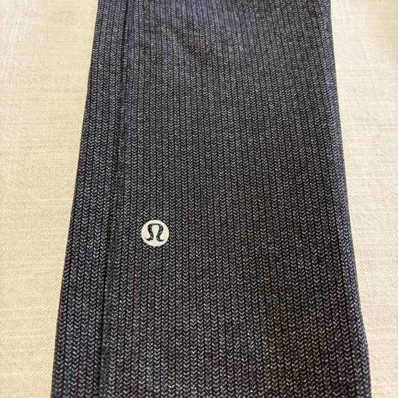 Lululemon Speed Up Tight *28” SIZE 6 - Picture 12 of 16